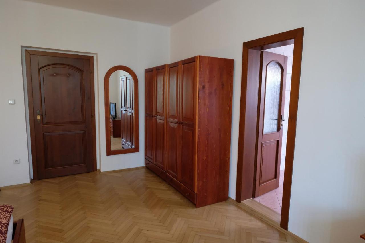 Penzion For You Valašské Meziříčí Εξωτερικό φωτογραφία